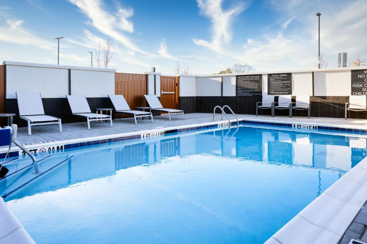 Towneplace Suites By Marriott Canton Riverstone Parkway Exteriér fotografie